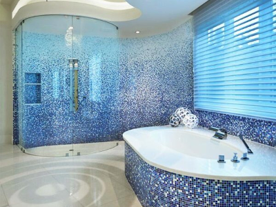 Tiles & mosaic in the bathroom